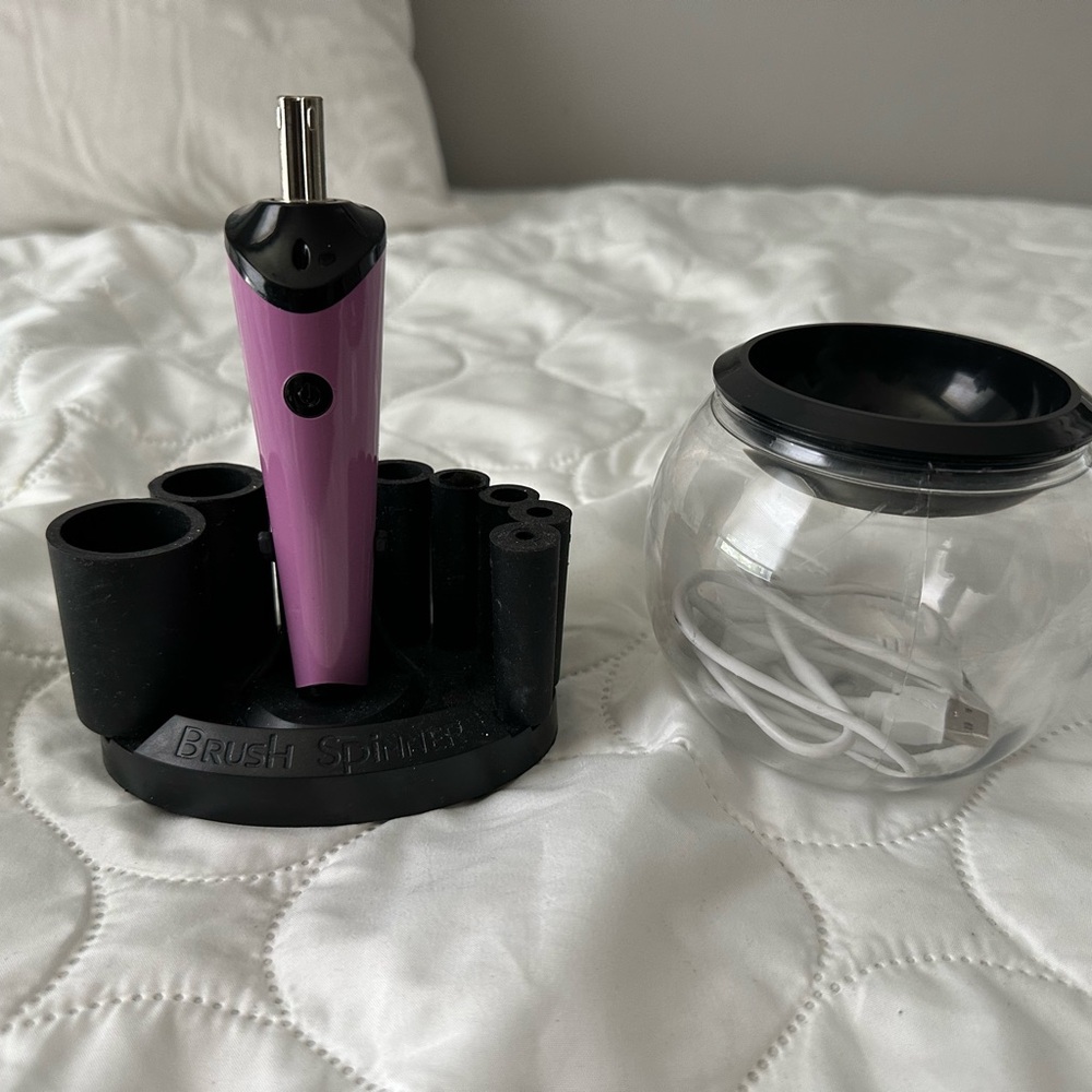 Purple Makeup Brush Cleaner with Stand